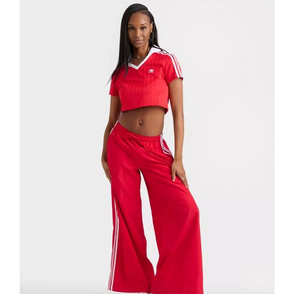 NEW ADIDAS Adicolor Football Jacquard XL - Red Cropped Polo - Picture 2 of 8